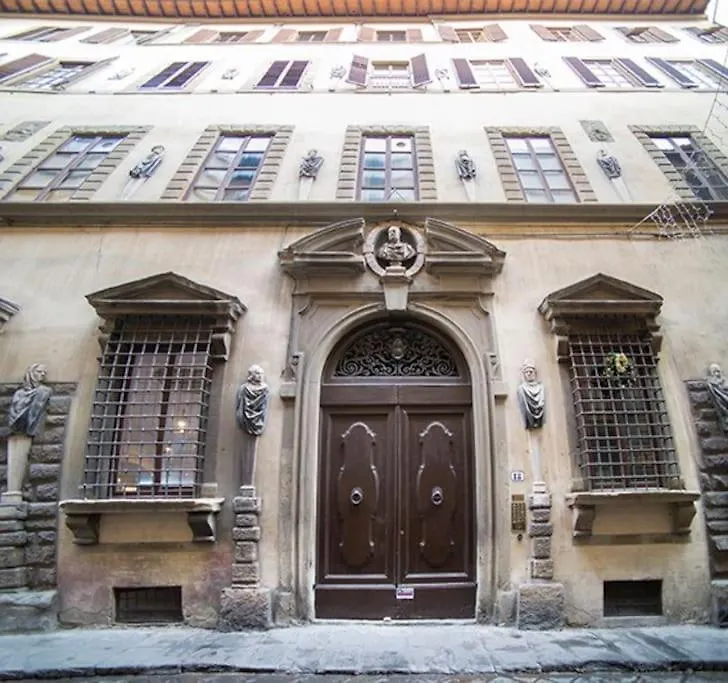 Accanto Alla Cupola Florence 0*,